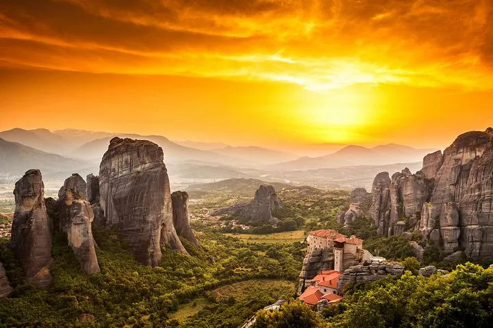 Athens to Meteora: An Authentic Private Experience