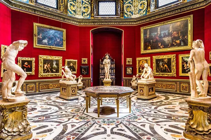 Uffizi Gallery Small Group Tour with Tickets
