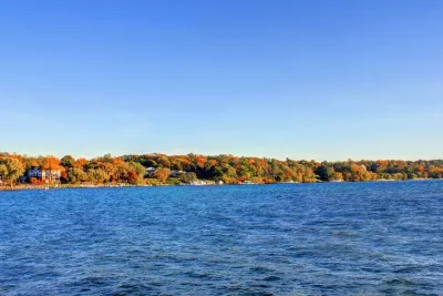 Lake Geneva, Anderson Japanese Gardens 1 Day Tour From Chicago