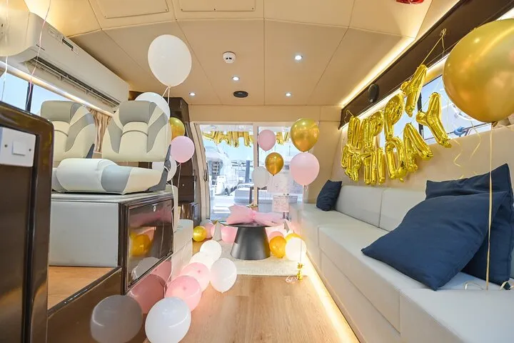 2 Hour Birthday Celebration on a Yacht in Dubai