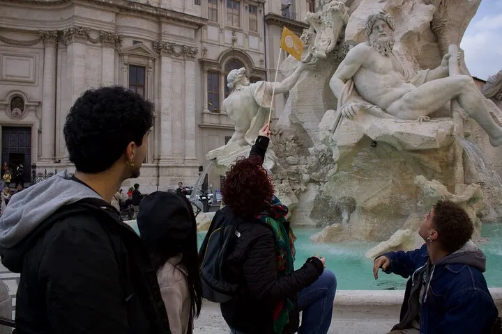 Rome City, Pantheon, and Trevi Fountain Walking Tour