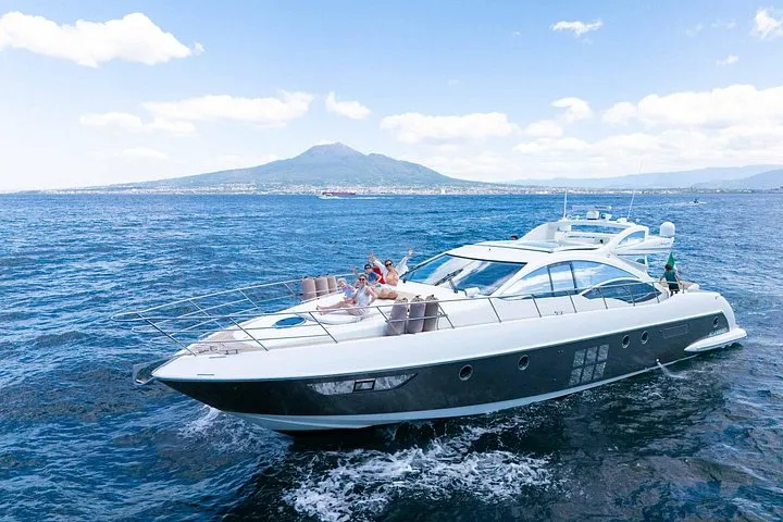 Full Day Amalfi Coast VIP Yacht Excursion from Rome by Train