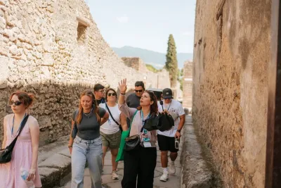Pompeii Tour & Amalfi Coast Day Trip from Rome