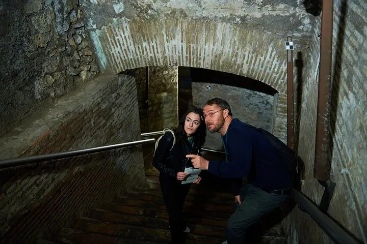 Rome: Domitilla Catacombs & St. Clemente Private Tour with Driver