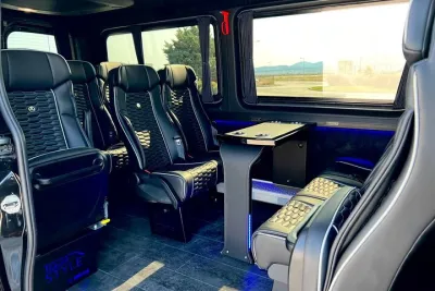 Private Transfer Athens to Agios Konstantinos Port