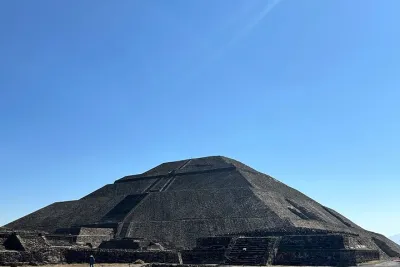 Teotihuacan Archaeological site experience in English