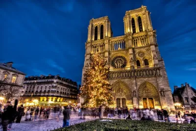 Notre Dame Cathedral Outdoor Tour with optional Sainte Chapelle