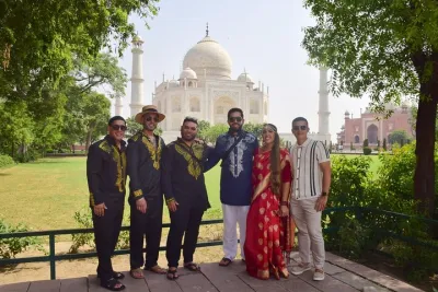 Taj Mahal Sunrise Tour from Delhi