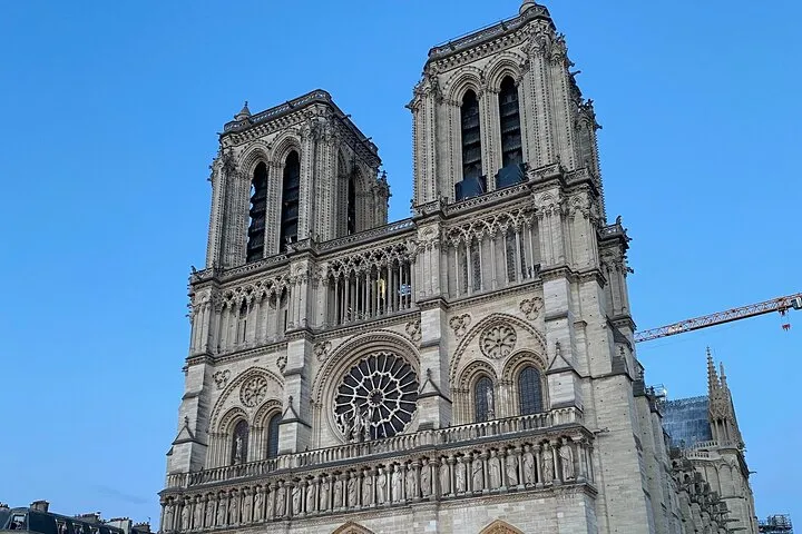 Paris Notre-Dame Interior or Exterior Walking Tour