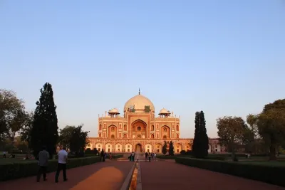 Rajasthan Fort & Palaces with Temple Town Khajuraho & Varanasi