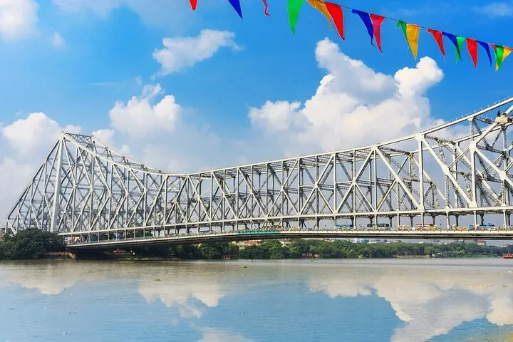 Colonial India & Backwater Tour