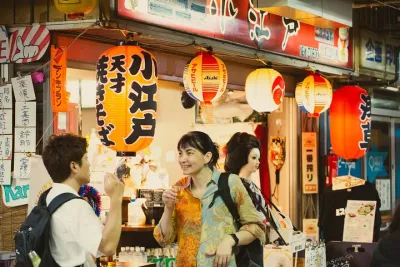 Tokyo: Asakusa Photogenic Night Walk with 1 drink