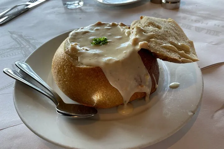 Boston Freedom Trail History Tour with Optional Food Tastings