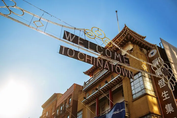 SoHo, Little Italy, and Chinatown Walking Tour in New York