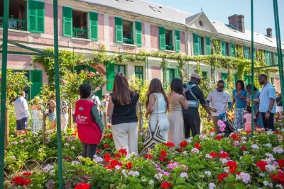 Giverny and Monet's House Half Day Trip from Paris Guide or Audio