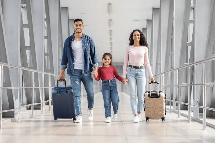 Midway Airport Transfer to Chicago by Luxury SUV - Curbside