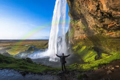 4-Day Small-Group Golden Circle, South Coast and Glacier Tour