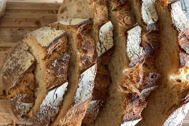 Breakfast in Paris Artisanal Pastry Walking Tour