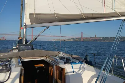 Private Afternoon Sailing Experience in Lisbon Tagus River