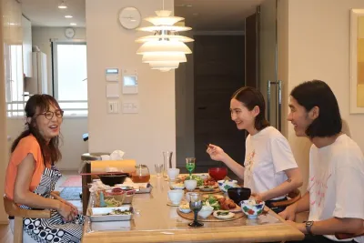 Authentic Japanese Cooking Class DE with a Local in Tokyo