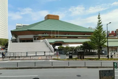 Edo Resilience: Ryogoku Culture & Disaster Heritage Walking Tour