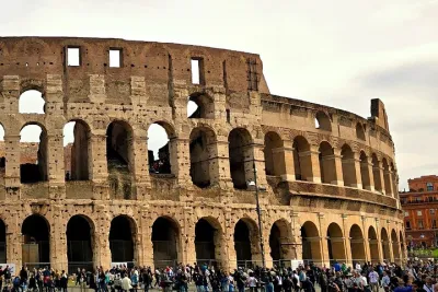 Rome: Colosseum Arena Tour with Palatine Hill and Roman Forum