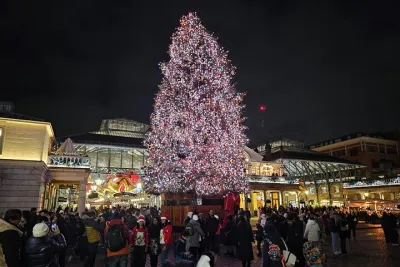 London Christmas Lights Walking Tour