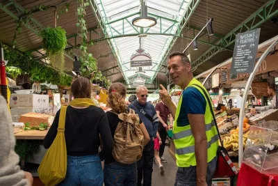 Paris Guided Food Tour by Bike - Ile de la Cité and Marais