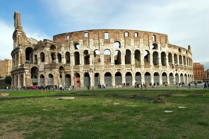 Colosseum, Roman Forum & Palatine Hill with Audio Guide App