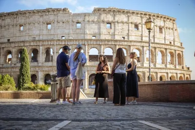 Colosseum and Ancient Rome Evening Walking Tour