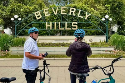 Beverly Hills: Scott E-Bike Tours Hollywood LA Private Tour