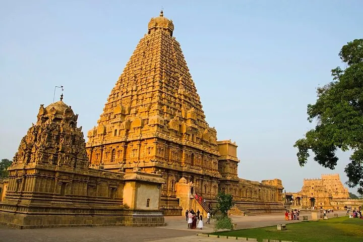From Madurai Private Day Tour to Trichy, Tanjore& Chettinad