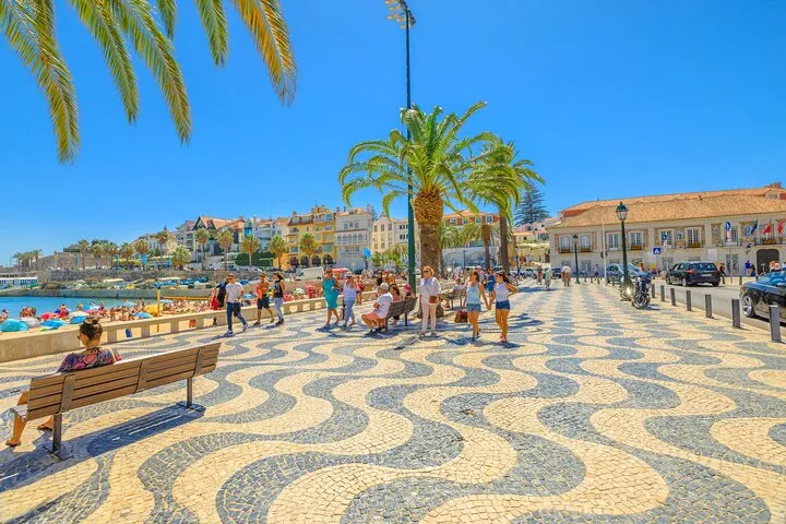 Lisbon: Half Day Cascais Estoril Beach & Wine Pass