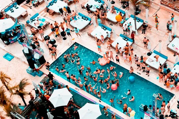 Mandala Beach Cancun Premium Unlimited Drinks Exclusive Pass