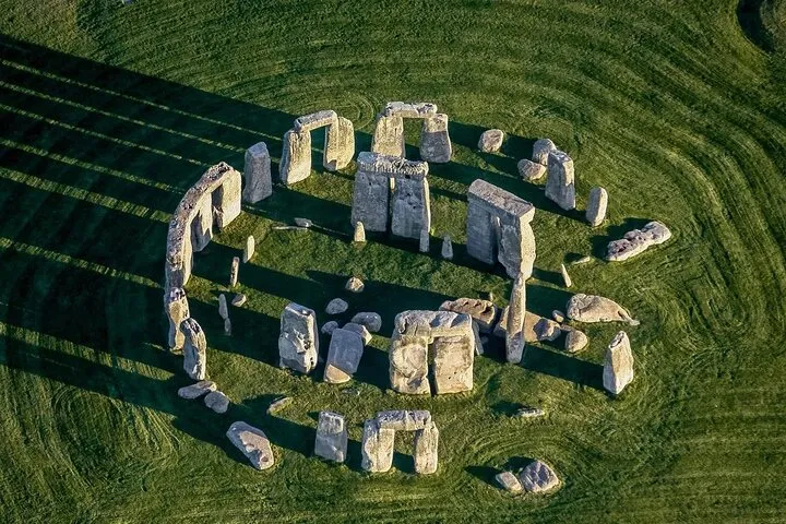 London:Stonehenge,Windsor,Oxford Chinese day Tour with Lunch