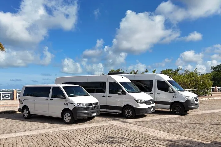 Transportation to Hotels in Cancun