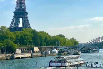 Eiffel Tower Summit & Seine River Tour with a Private Guide