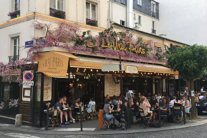 Paris Private Food Tour in Montmartre: Wine & Local Cuisine