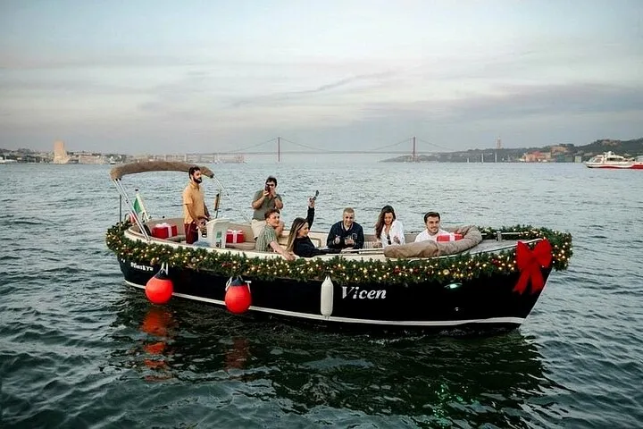 Christmas Sunset Comfortable Cruise