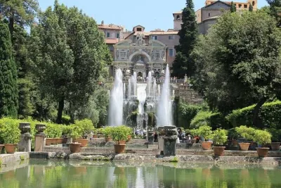 Luxury Tivoli Private Tour: UNESCO Villas & Gardens Day Trip