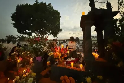 Day of the Dead in Mixquic Private Tour with transport from CDMX