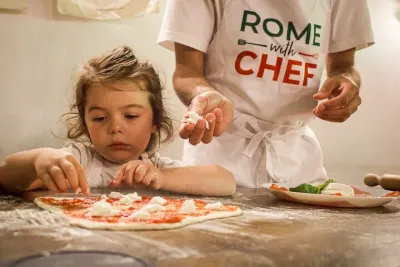 Rome: Pizza and Tiramisu Cooking Class near the Colosseum