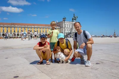 Lisbon Private Family Tour Castle Visit , Local Tastings & Games