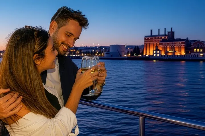 Lisbon Lights Sightseeing Night Cruise
