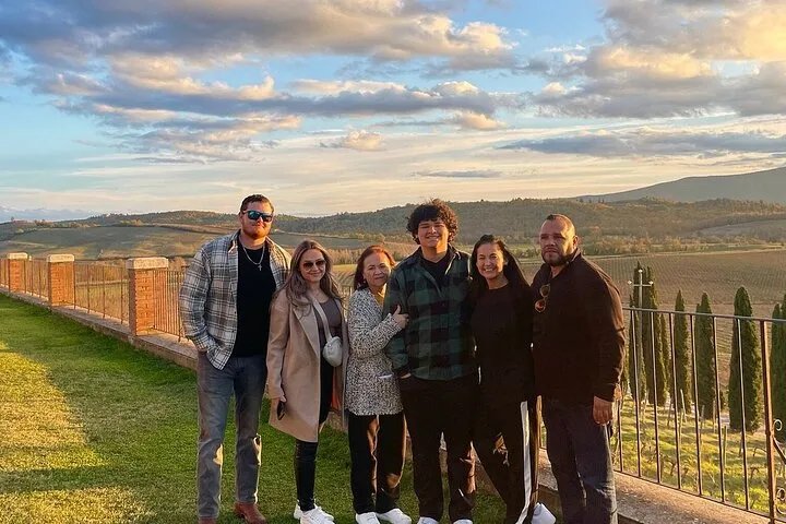 Private Tuscan Vineyards Experience: Full Day in Chianti