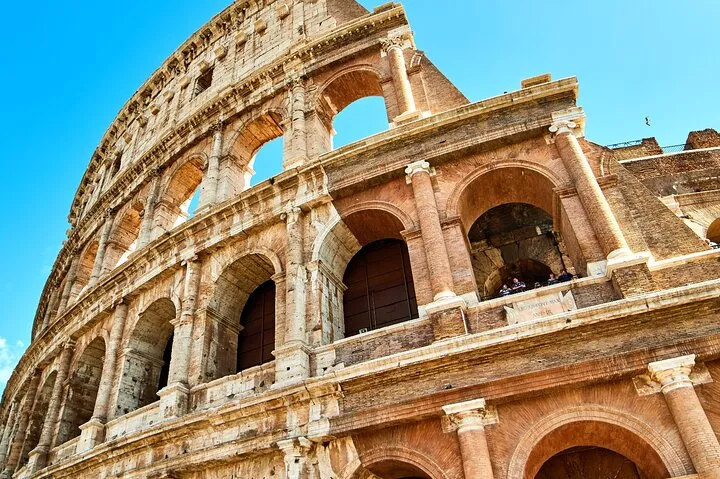 The Colosseum and Roman Forum Audio Guide Experience