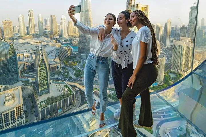 Private Dubai Skyline Tour of Palm View, Sky Views & Burj Khalifa