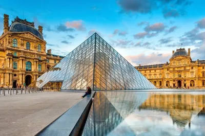 Paris Louvre Museum Full access Ticket with Audio Guide