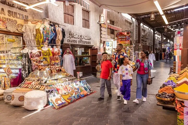 Dubai Top 10 Landmarks Tour with Burj Khalifa and Transfers