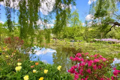 Giverny Monet’s Garden & Outlet Shopping Private Trip from Paris